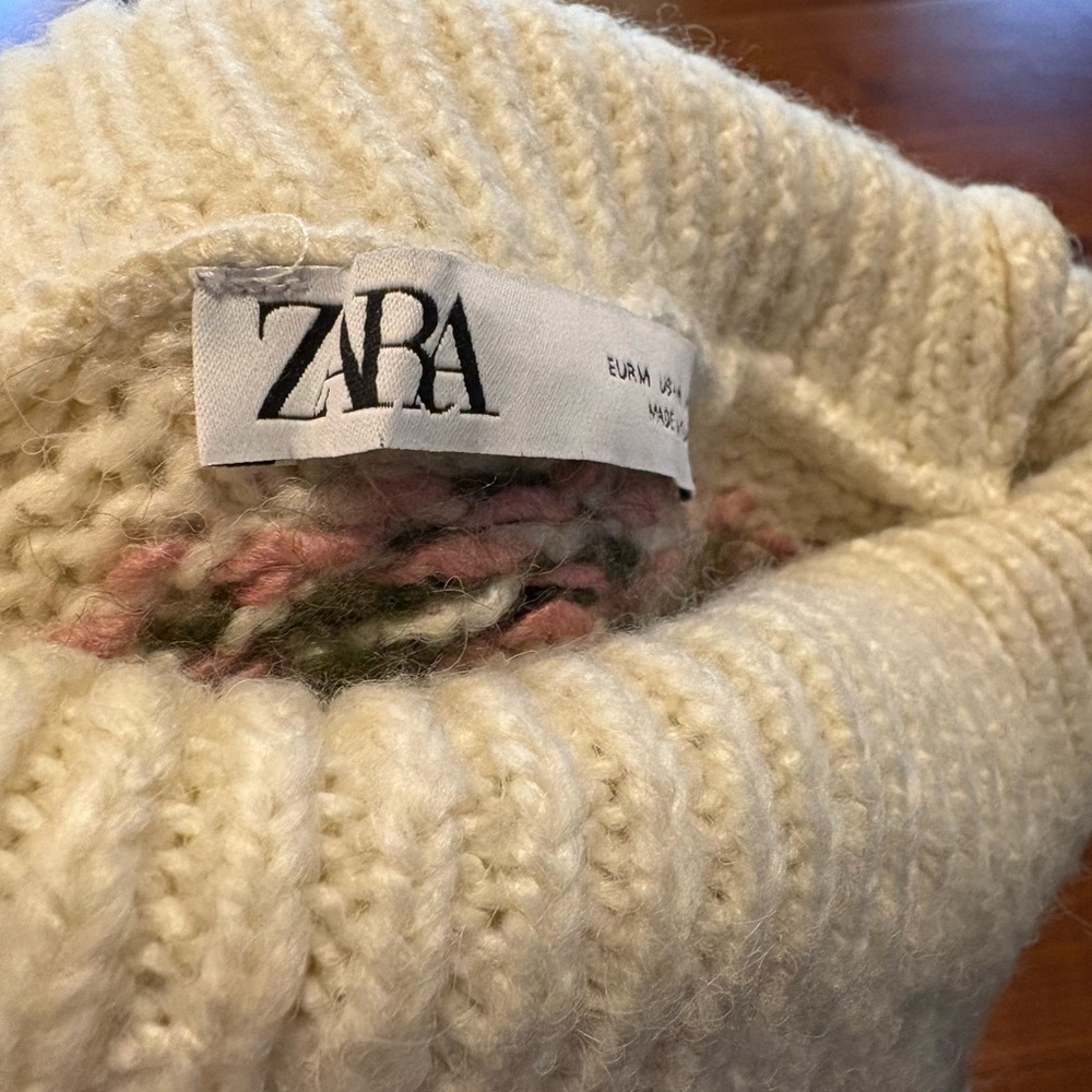 Zara Jacquard Knit Patterned Turtleneck Sweater Sleeveless Vest M - Picture 4 of 5
